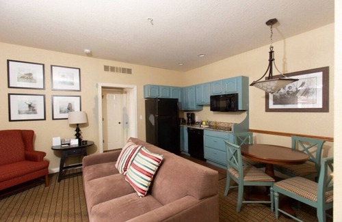 Boyne Falls Condo | Experience Mountain Run at Boyne™: Lake View 1 Bedroom Retreat