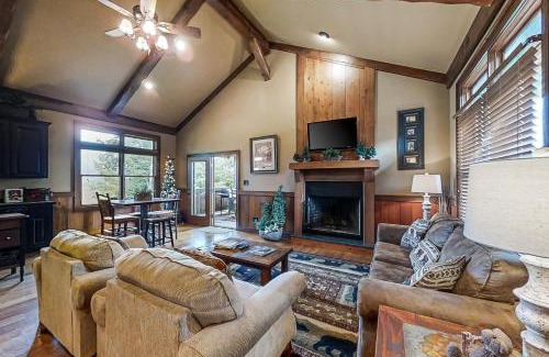 Wears Valley House | Discover Tranquility at Mountain Solitude Cabin Retreat