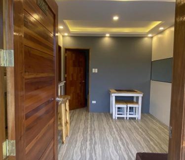 Baguio Apartment | Mountain Sunctuary-F1 2 Bedroom with nature view