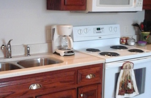 Monterey Apartment | Scenic Mountain Top Resort with Million Dollar Views