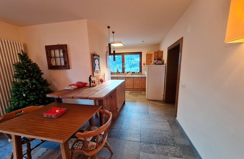 Bad Kleinkirchheim House | Mountain-view apartment in Bad Kleinkirchheim
