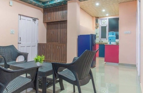 Shimla House | Mountain View 2BHK | Humble Homestay | 8km Mall