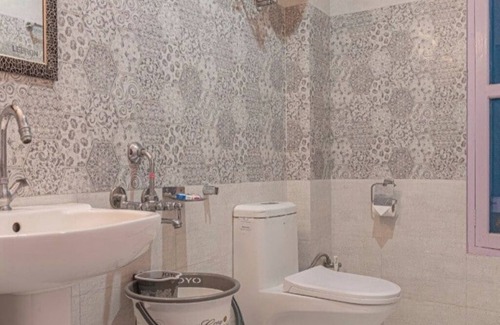 Shimla House | Mountain View 2BHK | Humble Homestay | 8km Mall