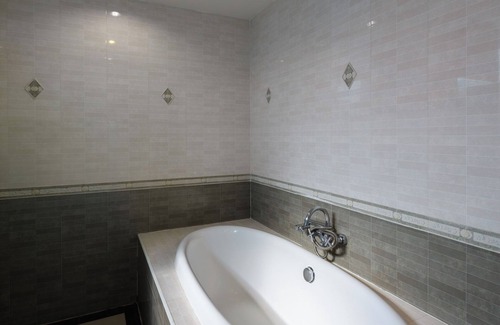 Chang Phueak Apartment | Cozy Mountain View Apartment with Kitchen near Nimman