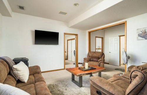 Evergreen House | Scenic Mountain View Apartment Steps from Downtown & Trails