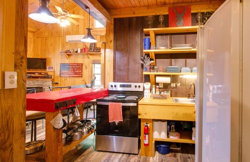 Ellijay Cabin | Scenic Appalachian Escape: Bike Trails & Spa Amenities