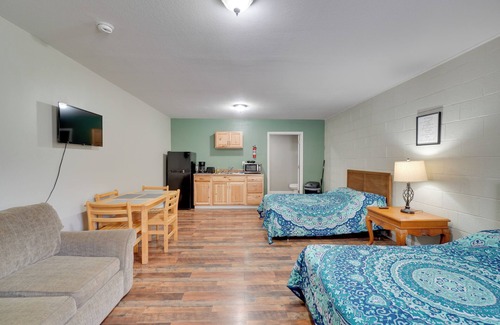 Briceville Apartment | Pet-Friendly Briceville Studio with Gorgeous Mountain Views