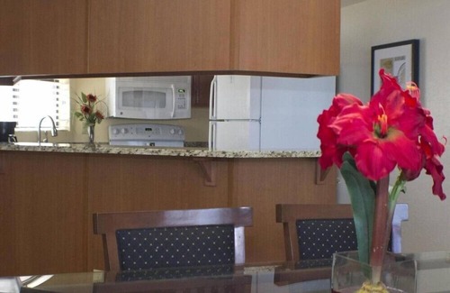Arcadia Condo | Inviting Mountain View Camelback Resort 2BR Condo with Pool