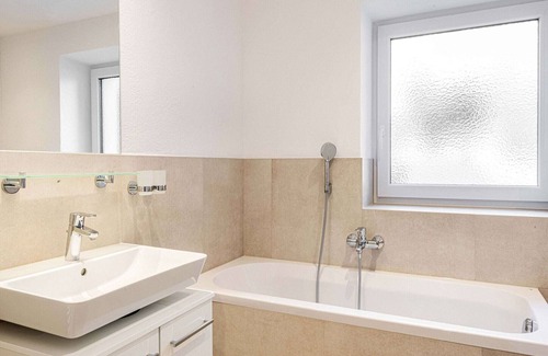Huben Apartment | Scenic Chalet in Langenfeld with Balcony and Spa Amenities