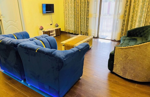 Western Province Apartment | Mountain View, Charm and comfort: Unwind in Paradise: Anelie Apartment Awaits