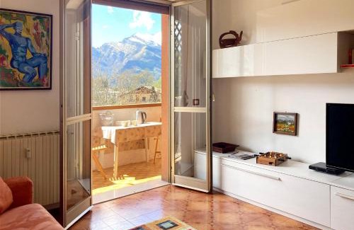 Moggio Apartment | Scenic Mountain View Apartment - Pet & Child Friendly Stay