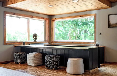 Pomona House | Mountain View Family Retreat w Game Room & Scenic Decks