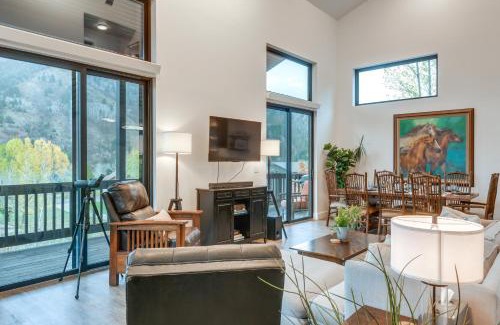 Alpine House | Mountain-View Home Near Hiking in Alpine!