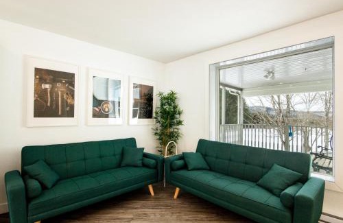 Saint-Leonard-de-Portneuf Ski Chalet | Relax at Les Chalets Tourisma - Family Retreat with Hot Tub