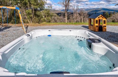 Oakhurst House | Elevated Mountain View House with Hot Tub and Scenic Greens