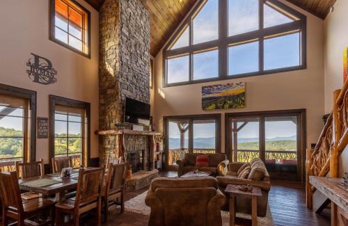 Elk Park House | Unforgettable Family Getaway at Mountain View Lodge
