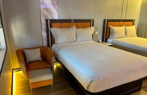 Bishop Hotel | Cozy Mountain View Motel: Wheelchair Accessible & Family-Friendly