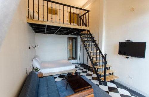 Sa Pa House | Pet-Friendly Mountain View Station with Spa & Dining Options