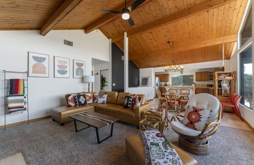 Payson Cabin | Unforgettable Mountain Views at Rim Country Chalet