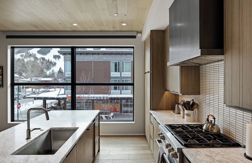 Jackson Condo | Mountain Views & Fall Trails | Hot Tub Escape