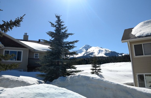 Big Sky Condo | Family-Friendly Mountain Village Ski-In Retreat with Pool