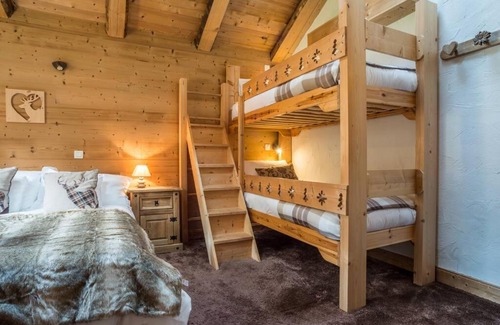 Saint-Jean-dʼAulps Ski Chalet | Discover Comfort at Mountain Voyages - Chalet Allechant