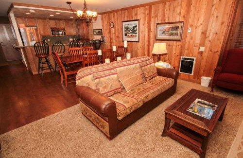 Mammoth Lakes House | Family-Friendly Mountainback #49 with Perfect 10 Ratings