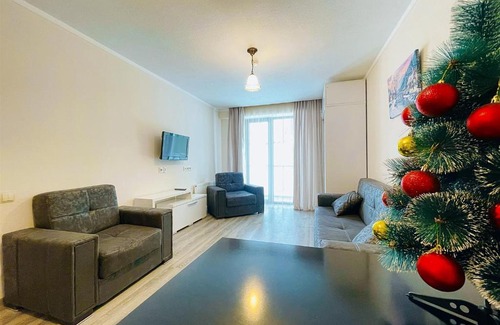 Bakuriani Apartment | Top-Rated Mountains Hall: Pool, Breakfast & Family-Friendly