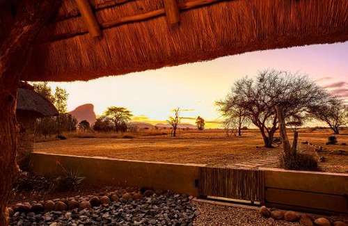 Sterkrivier Villa | Experience Nature at Mountains Mark, Buffelshuis Safari Camp