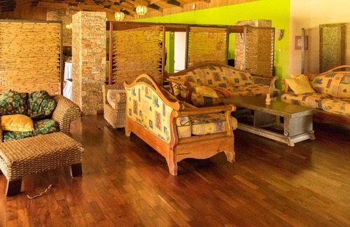 Fort Portal Hotel | Mountain Retreat: Mountains of the Moon Hotel Awaits You
