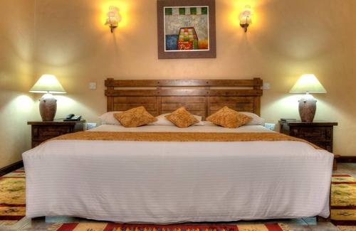 Fort Portal Hotel | Mountain Retreat: Mountains of the Moon Hotel Awaits You