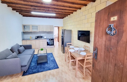 Agios Theodoros Apartment | Mountains Retreat Rooms & Suites Apt.3
