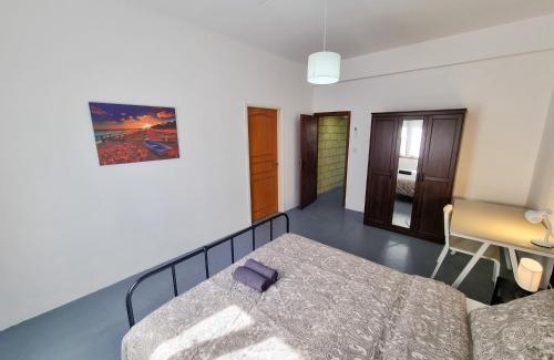 Agios Theodoros Apartment | Inviting Mountains Retreat Rooms & Suites for Families