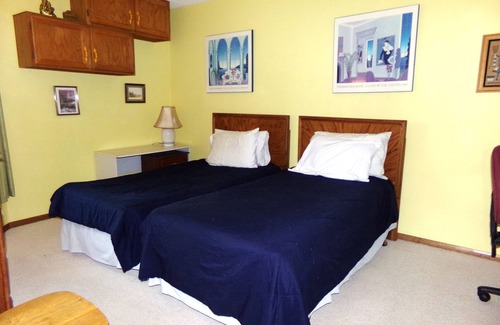 Frisco Hotel | Mountainside Retreat: 2 Bed, 2 Bath with Spa & Pool