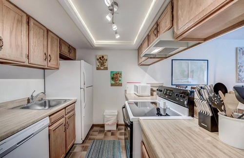 Frisco Condo | Experience Mountainside 229e: Spa & Family-Friendly Condo