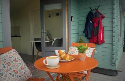Newcastle Ski Chalet | Cozy Mountainside Cabin - Family-Friendly Retreat Awaits