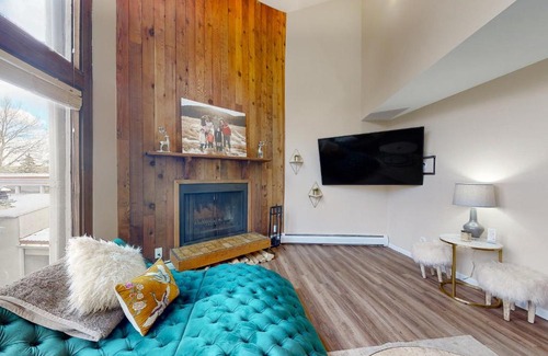 Eagle-Vail Apartment | Serene Mountainside Oasis - Family-Friendly Retreat
