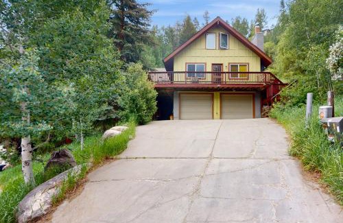 Intermountain Apartment | Mountainside Retreat with Hot Tub and Family Fun