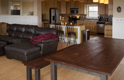 Lerona House | Escape to "Isolation" Vacation - Your Ideal Mountaintop Retreat