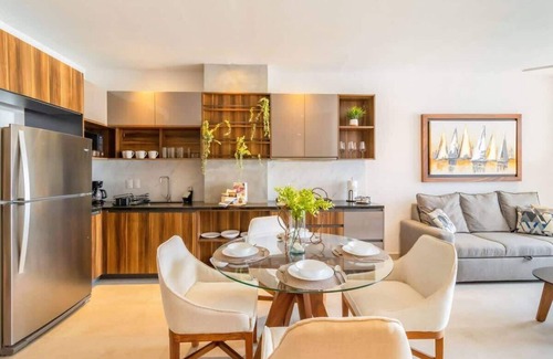 Puerto Vallarta Apartment | Mountainview Condo in Versalles, Roof Pool!