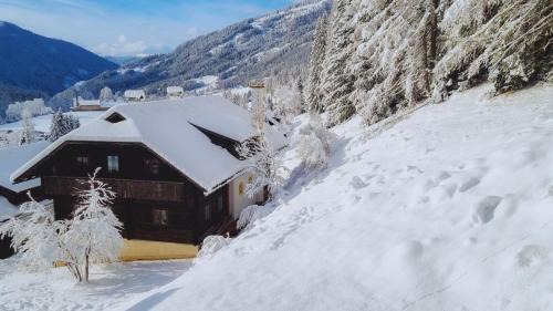 Bad Kleinkirchheim Apartment | Unforgettable Stays at MountainView Lodge Near Ski Slopes
