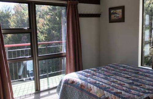 St. Arnaud House | Mountview - St Arnaud