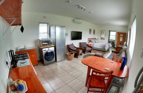 Porterville Ski Chalet | Cozy Mountville Cottage - Pet Friendly with Kitchen Amenities