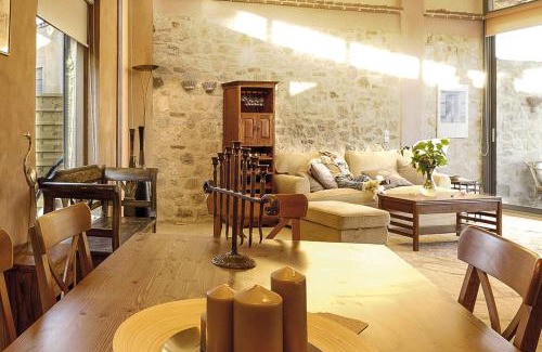 Spanochori Villa | Experience Mounty Island Villas Avra-Calma with Ocean Views