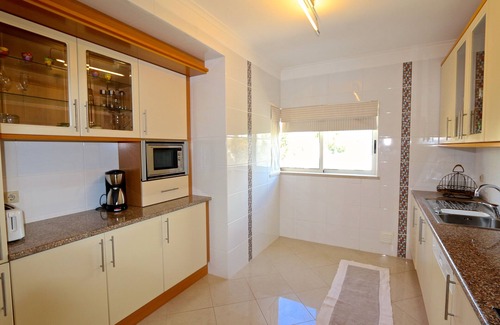 Vilamoura House | Ideal Moura Praia B: Pool, Oceanfront & Top Reviews!