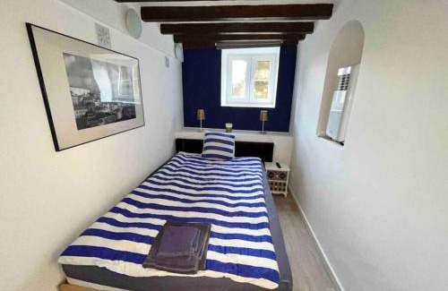 Socorro Apartment | Historic Duplex in Mouraria - Family-Friendly Retreat