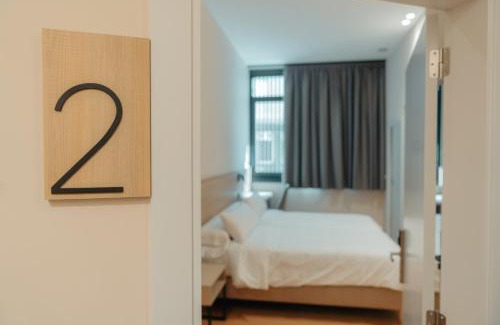 Maceira House | Discover Family-Friendly Comfort at Mouritz Rooms