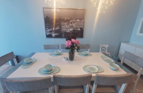Lusail Apartment | Mousa Residence: Ocean View with Private Beach Access