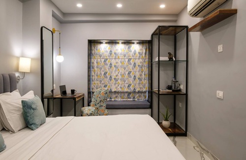 Sindhi Camp House | Discover Moustache Jaipur: Rated 9.4 with Pool & Dining