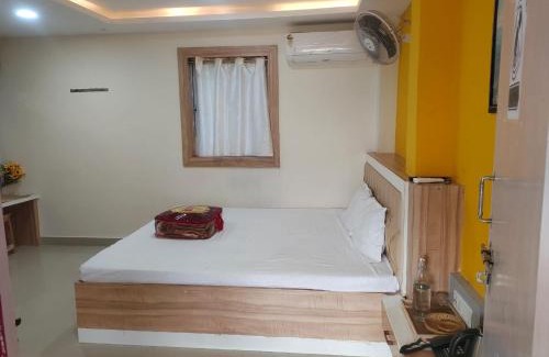 Diamond Harbour Hotel | Experience Mousuni Beach Canvas Resort with Ocean Views
